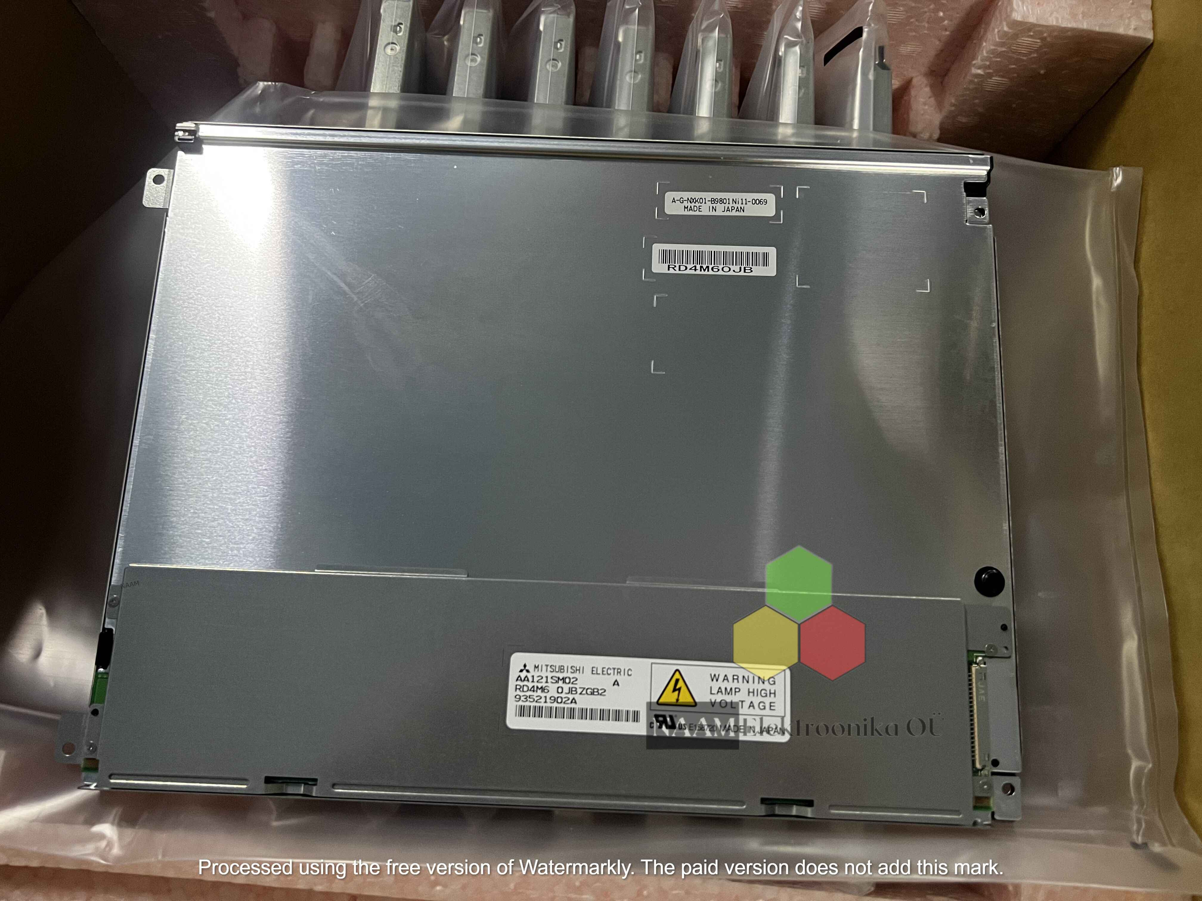 AA121SM02      view 8