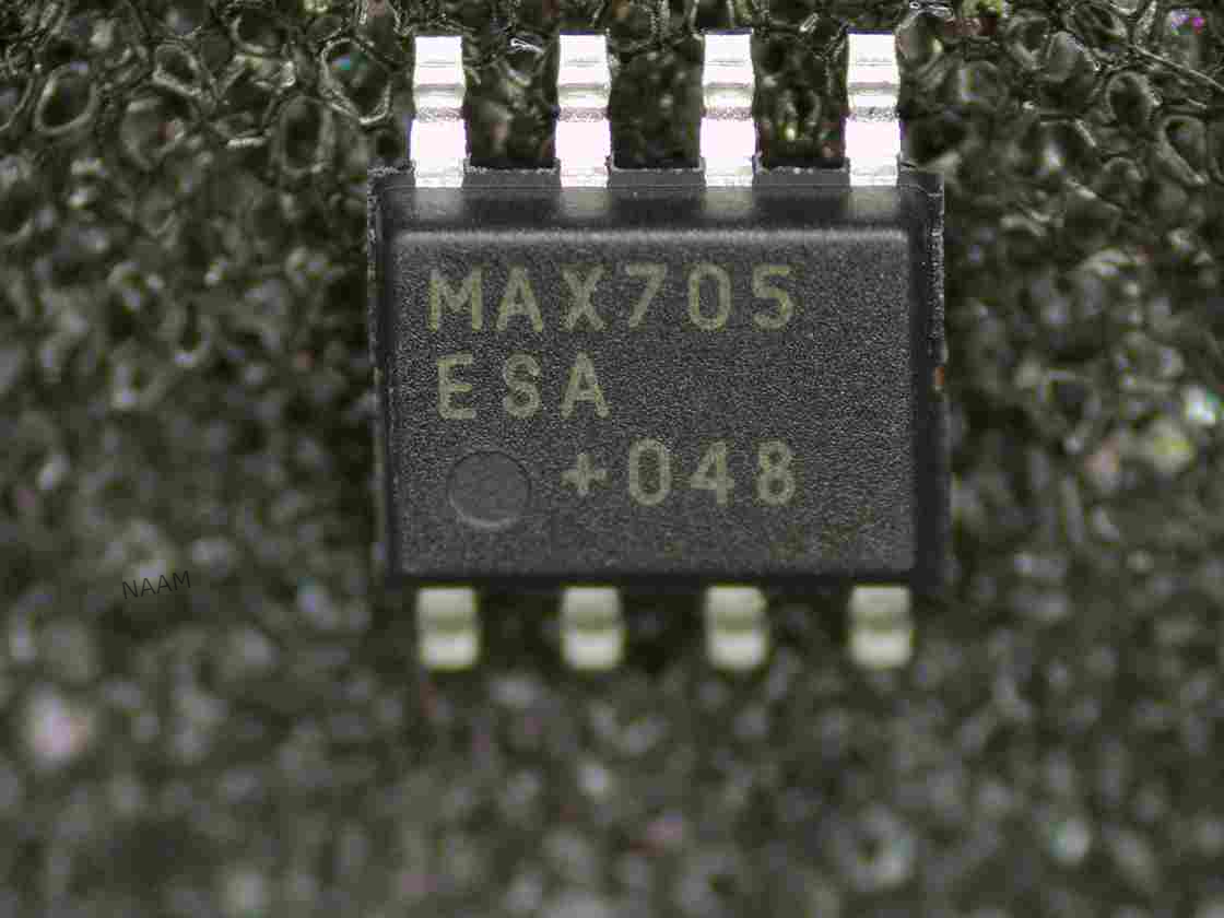MAX705ESA+